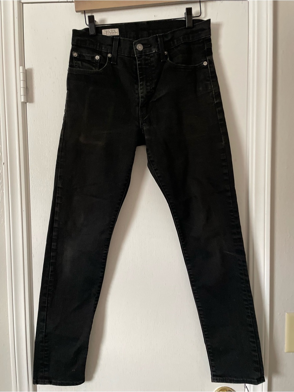 Levi's Premium Denim Line Men's Slim Cut Black Jeans 29x32